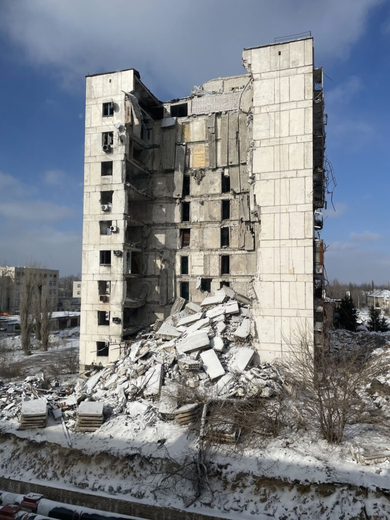 северодонецк, лнр, северодонецк область, беженцы, Северодонецк сегодня, Что происходит в Северодонецке сейчас, гуманитарная обстановкая, связь, эвакуация, 